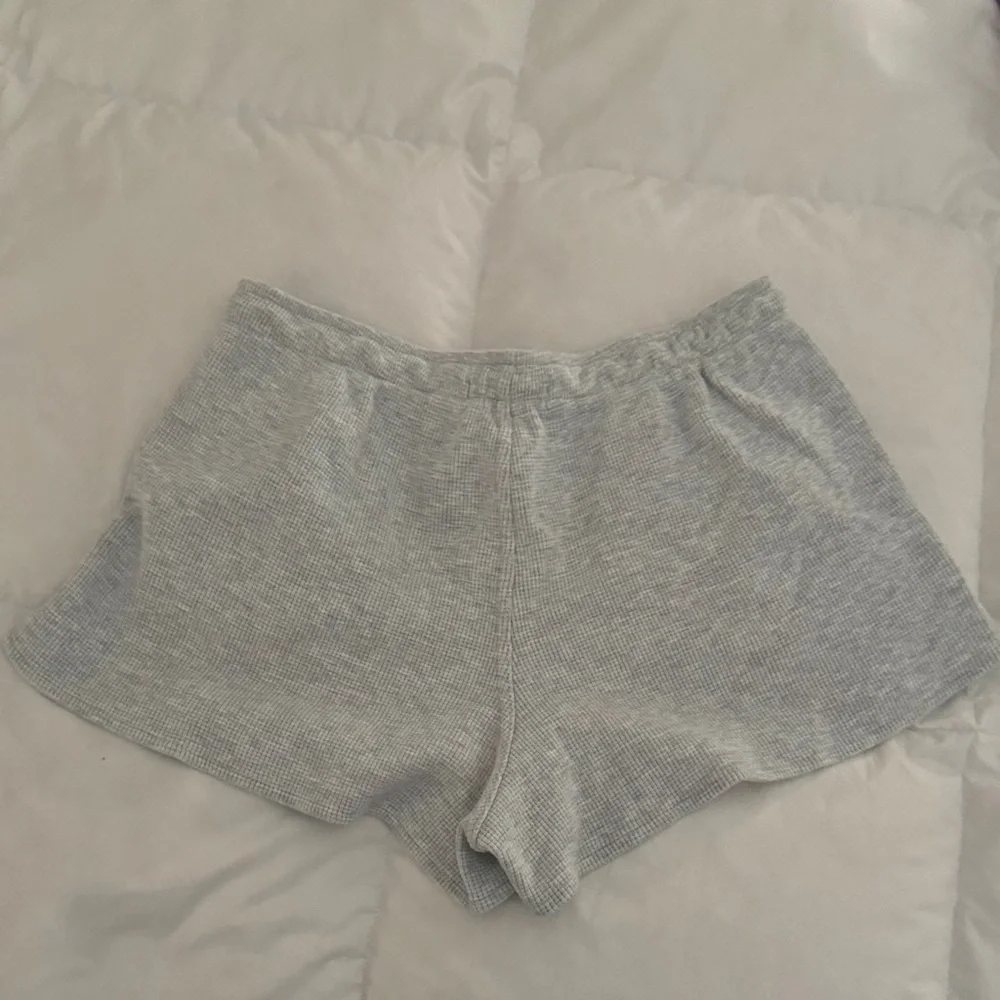 Brandy Melville Women’s Cozy Waffle Knit Drawstring Shorts - Light Gray - Picture 3 of 3